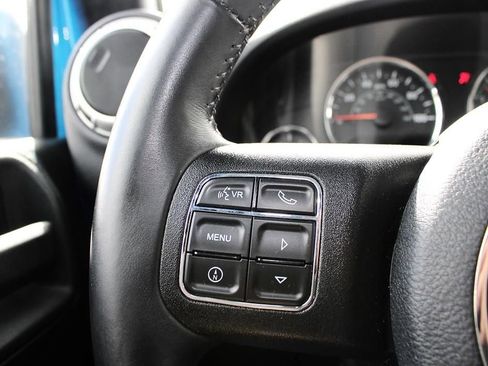 Used 2016 Jeep Wrangler Unlimited Sahara w/ Connectivity Group image 26