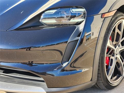 Used 2021 Porsche Taycan 4S image 8