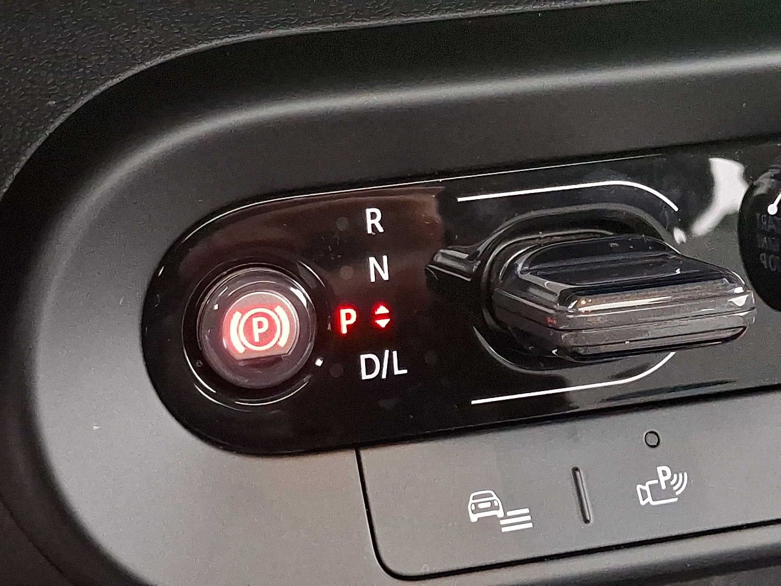 Used 2025 MINI Cooper S FWD image 15