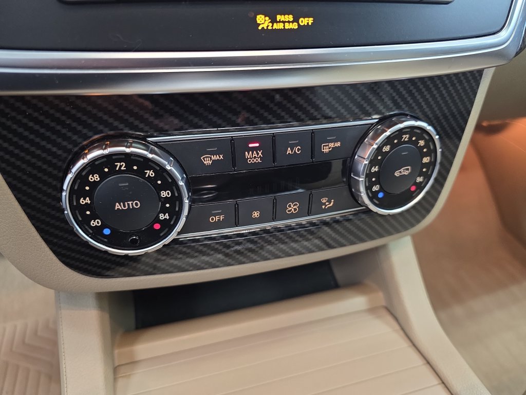 Used 2015 Mercedes-Benz ML 350 4MATIC w/ Premium 1 Package image 25