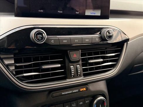 Used 2022 Ford Escape SE w/ Convenience Package image 15