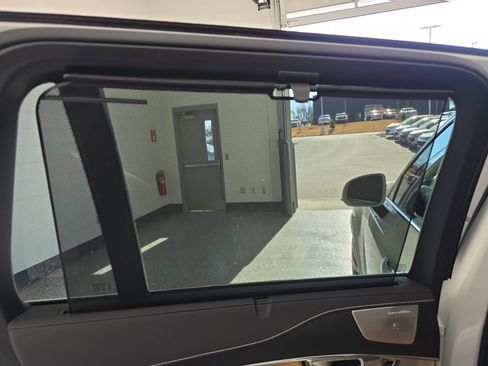 Used 2021 Volvo XC90 T8 Inscription w/ Advanced Package image 18