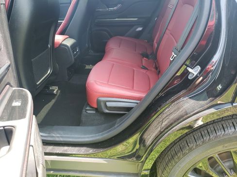 Used 2024 Lincoln Corsair Reserve w/ Equipment Group 201A image 7