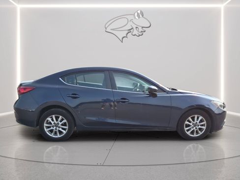 Used 2016 MAZDA MAZDA3 i Sport w/ Preferred Equipment Package FWD image 4