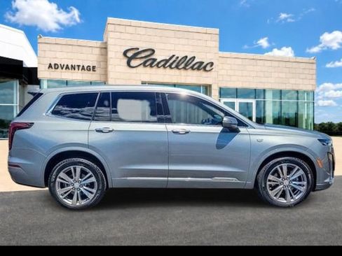 Certified 2023 Cadillac XT6 Premium Luxury w/ LPO, Floor Liner Package AWD/4WD image 10