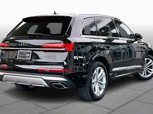 Used 2025 Audi Q7 3.0T Premium Plus w/ Premium Plus Package image 12