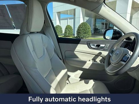 Used 2024 Volvo XC60 B5 Plus w/ Protection Package Premier image 16
