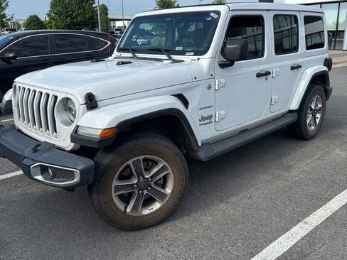 Used 2020 Jeep Wrangler Unlimited Sahara AWD/4WD image 5