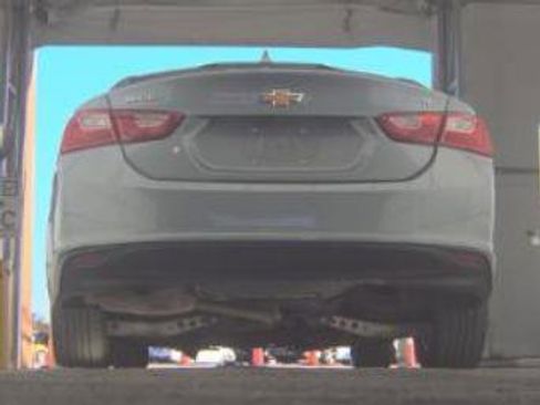 Used 2023 Chevrolet Malibu LT FWD image 9