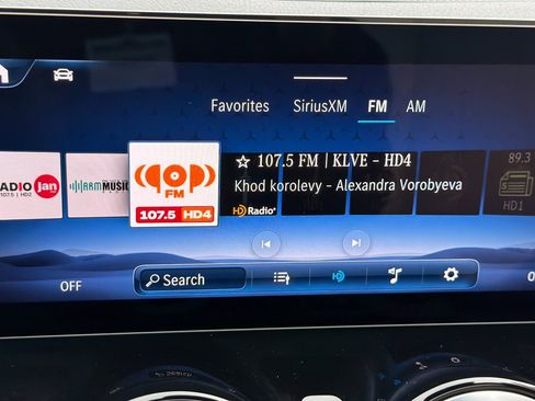 Certified 2025 Mercedes-Benz GLB 250 GLB 250 image 21