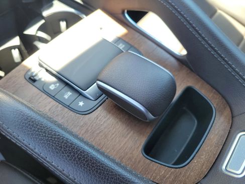 Used 2022 Mercedes-Benz GLE 350 image 19