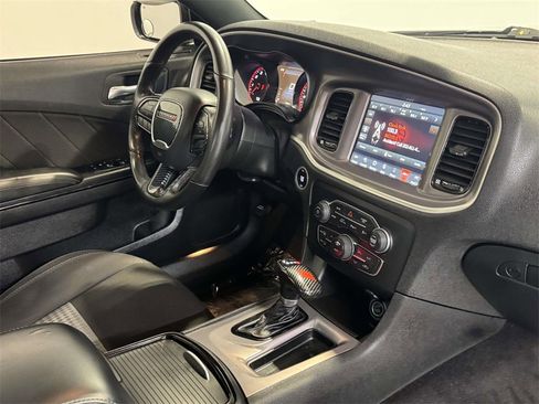 Certified 2022 Dodge Charger GT w/ Blacktop Package image 10