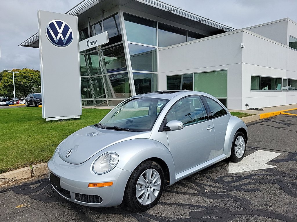Used 2008 Volkswagen Beetle S FWD image 1