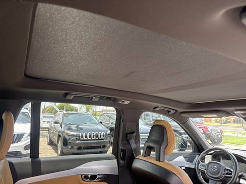 Used 2017 Volvo XC90 T6 Momentum w/ Vision Package AWD/4WD image 12