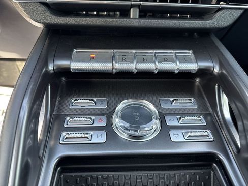 New 2026 Lincoln Nautilus Premier AWD/4WD image 20
