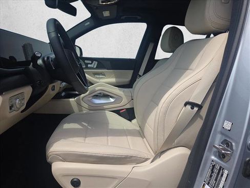 Used 2025 Mercedes-Benz GLE 450e GLE 450e image 16