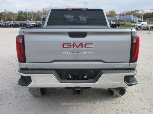 New 2026 GMC Sierra 3500 SLT image 5