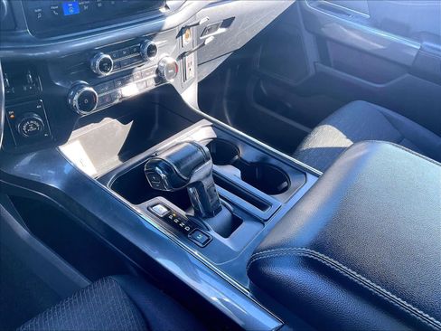 Used 2022 Ford F150 XLT w/ Equipment Group 302A High image 20