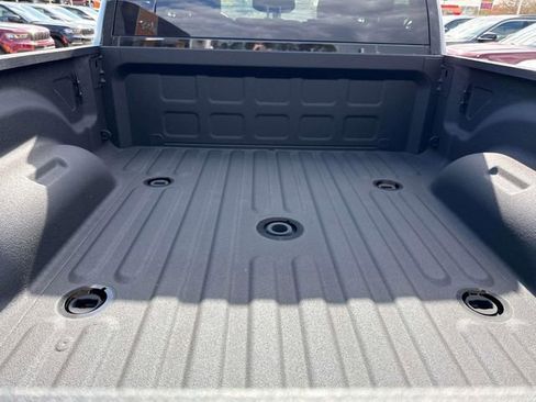 New 2026 RAM 2500 Big Horn AWD/4WD image 8