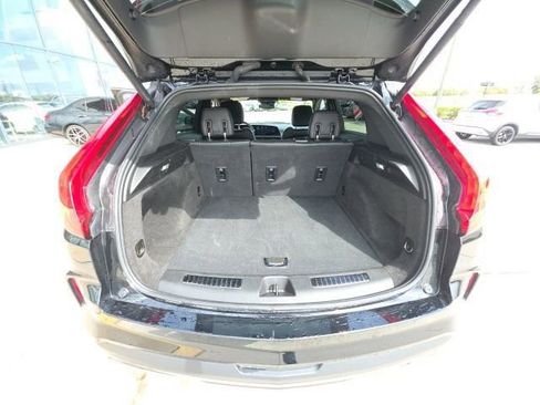 Used 2024 Cadillac XT4 Premium Luxury image 27
