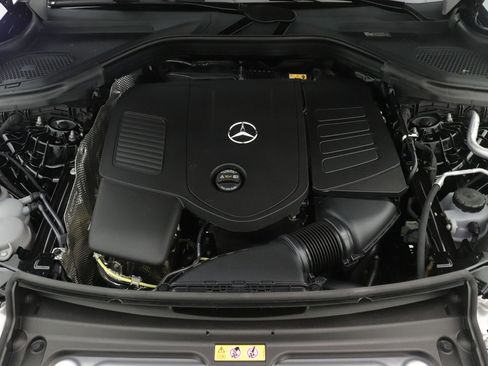 New 2027 Mercedes-Benz GLC 300 image 10