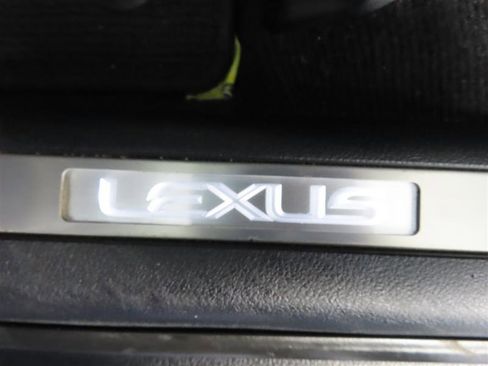 Used 2019 Lexus RX 450h AWD w/ Luxury Package image 17