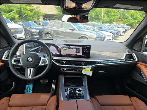 New 2026 BMW X5 M60i AWD/4WD image 17