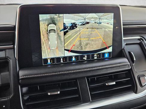 Used 2023 GMC Yukon AT4 w/ Technology Package image 13