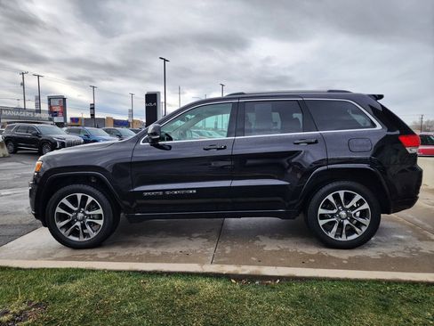 Used 2018 Jeep Grand Cherokee Overland image 8