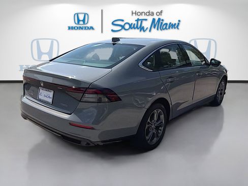 Used 2023 Honda Accord EX-L image 7