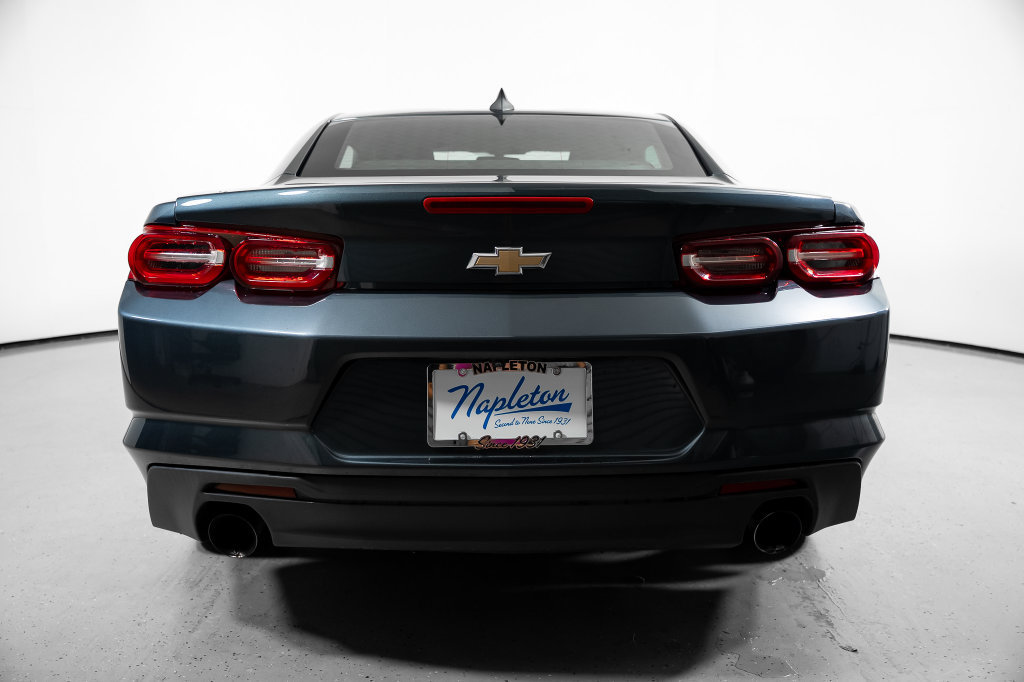 Used 2020 Chevrolet Camaro LT w/ Technology Package RWD image 9