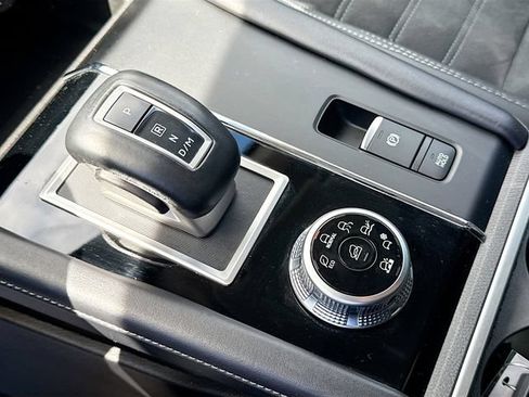Used 2022 Mitsubishi Outlander SE AWD/4WD image 19
