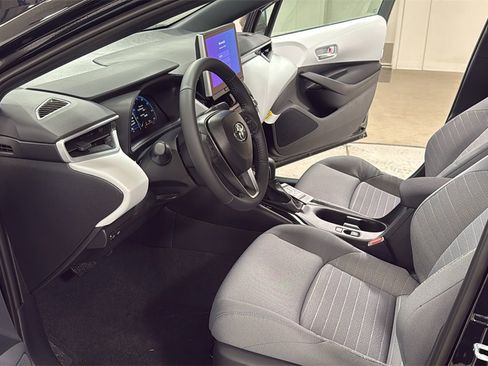 New 2026 Toyota Corolla SE image 12
