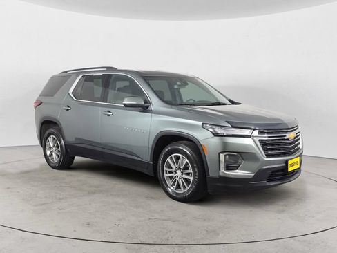 Used 2023 Chevrolet Traverse LT AWD/4WD image 7