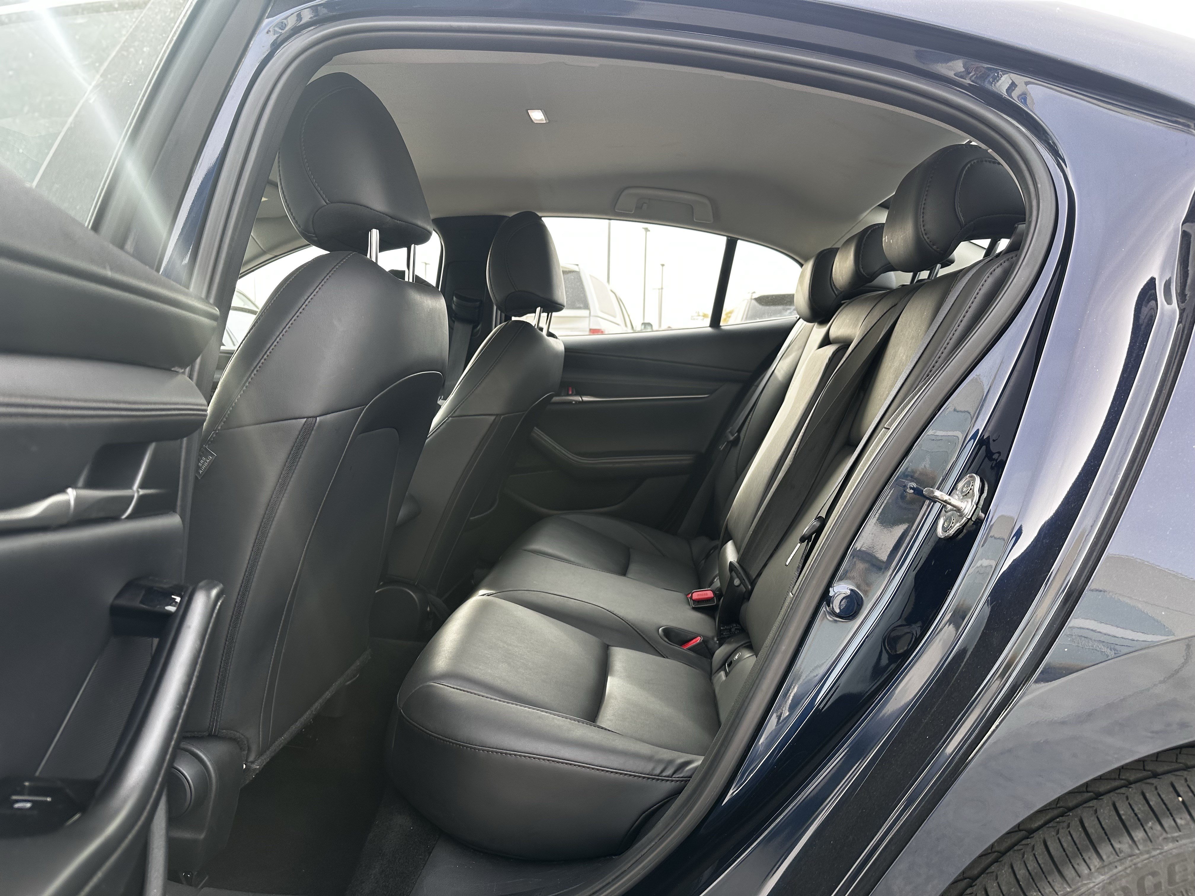 Used 2025 MAZDA MAZDA3 s FWD image 8