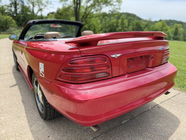 Used 1994 Ford Mustang GT RWD image 8