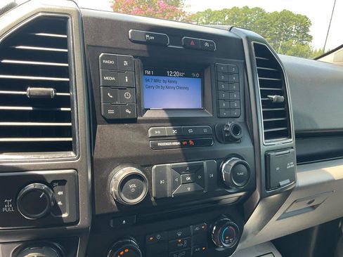 Used 2018 Ford F150 XLT w/ Trailer Tow Package AWD/4WD image 24