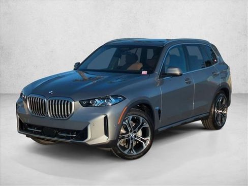 New 2026 BMW X5 sDrive40i image 1