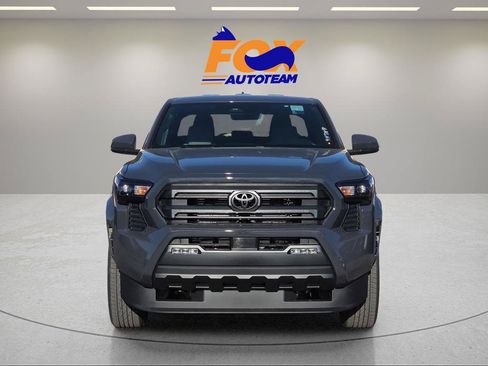 Used 2026 Toyota Tacoma SR5 RWD image 7