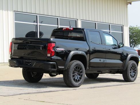 New 2026 Chevrolet Colorado Trail Boss AWD/4WD image 3