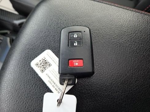 Used 2020 Toyota 4Runner TRD Off-Road image 11