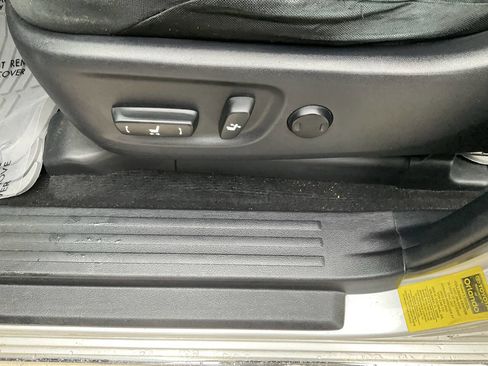 Used 2011 Toyota 4Runner SR5 image 11