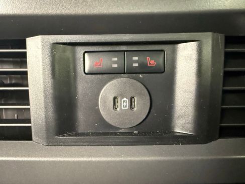 New 2026 Ford F250 Lariat w/ FX4 Off-Road Package image 25