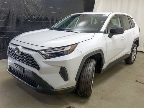 Certified 2023 Toyota RAV4 LE FWD image 4