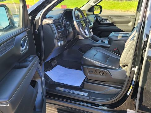 Used 2021 GMC Yukon XL SLT AWD/4WD image 18