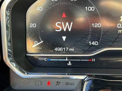 Used 2025 GMC Sierra 1500 SLT image 27