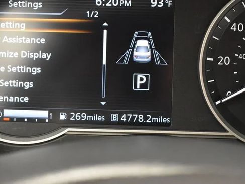 Used 2025 Nissan Versa SV FWD image 26