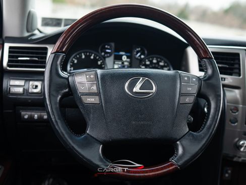 Used 2014 Lexus LX 570 4WD image 26