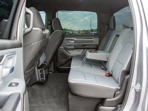 Used 2022 RAM 1500 Big Horn image 32