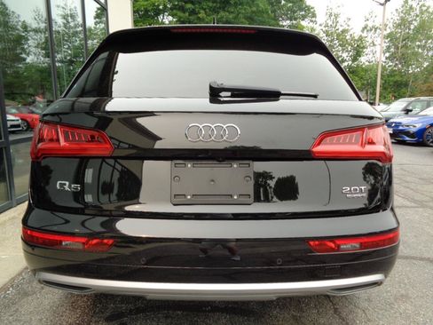 Used 2018 Audi Q5 2.0T Premium Plus w/ Premium Plus Package AWD/4WD image 6